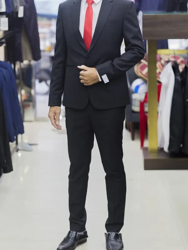 Suit Đen Cà Vạt Đỏ — SG-005