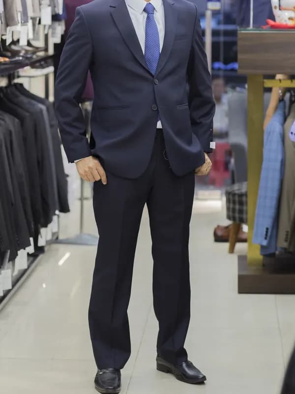 Suit Navy Tay Đút Túi Cà Vạt Xanh — SG-016