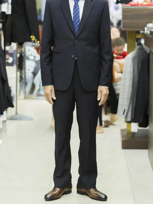 Suit Đen Cà Vạt Xanh Xám — SG-017