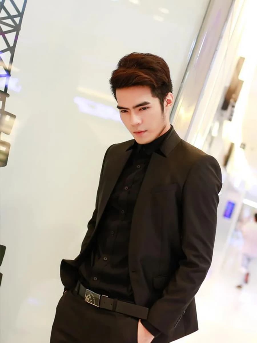 Vest Đen Tuyền Tuyệt Đối — SN-060