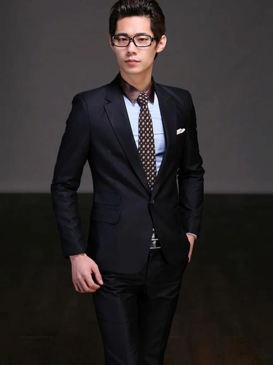 Vest Đen Cổ Điển Một Nút — SN-085
