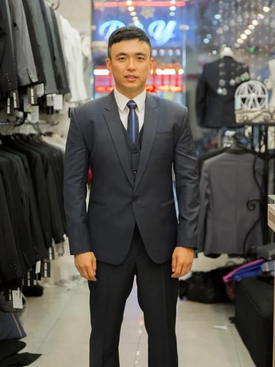 Vest Ba Mảnh Navy Thẫm — SN-106