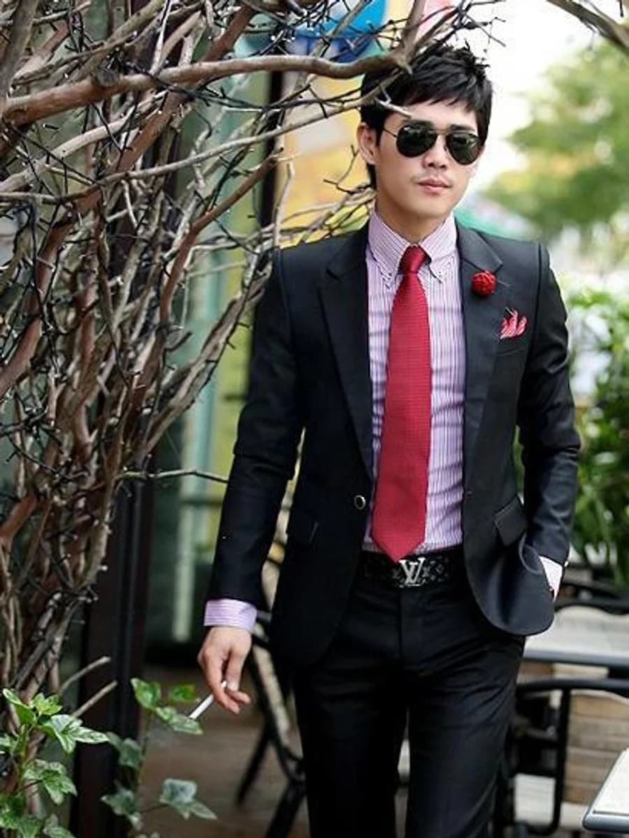 Vest Đen Hoa Cài Ve Áo — SN-161