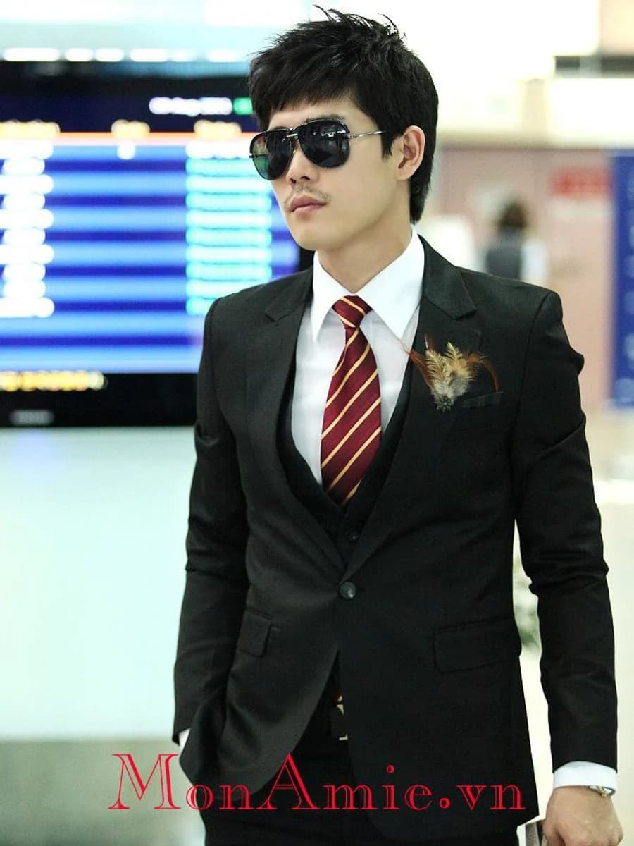 Vest Đen Ba Mảnh Quyền Lực Đen tuyền — SN-237