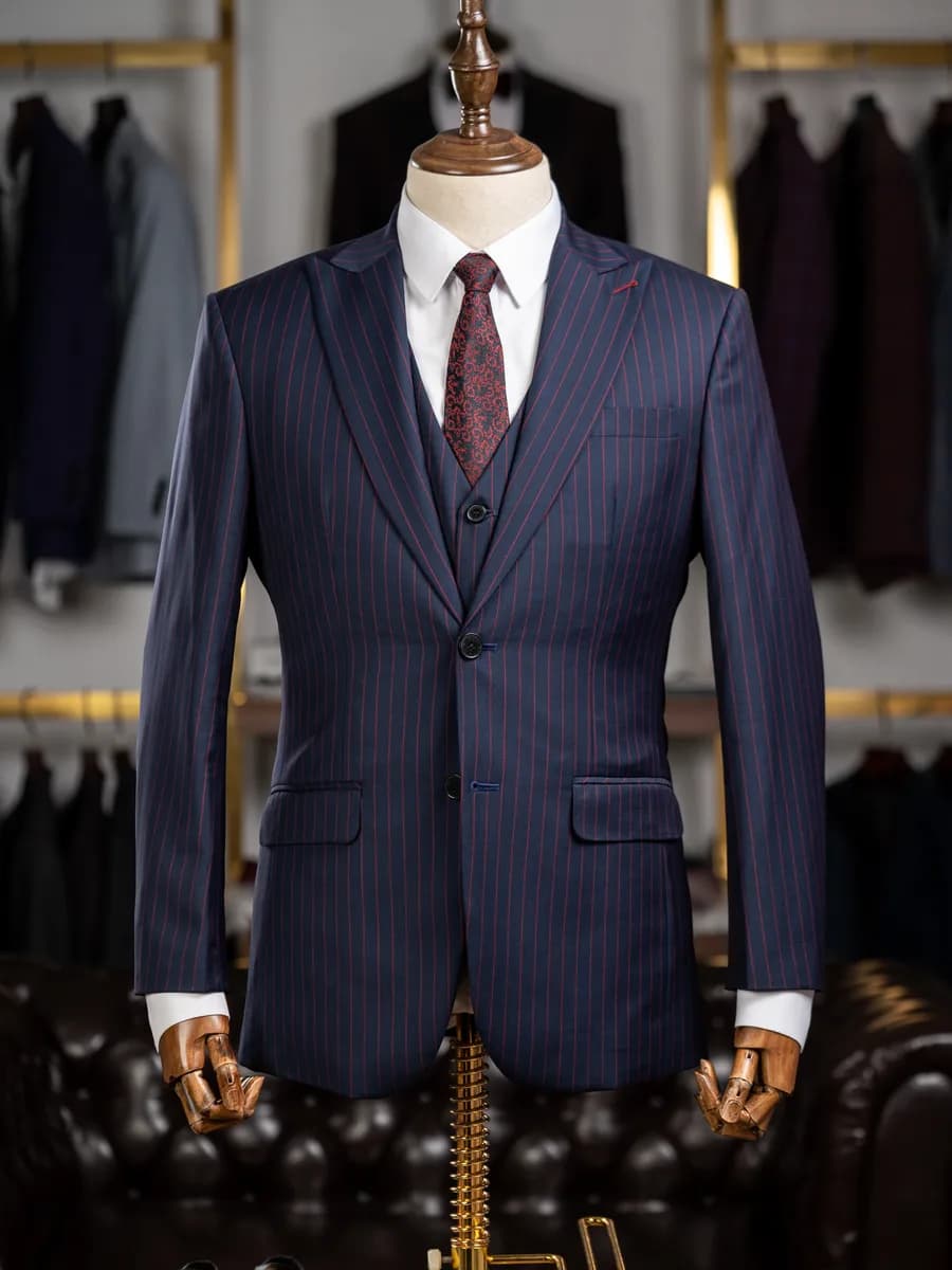 Suit Ba Mảnh Xanh Navy Sọc Đỏ Đô Ve Nhọn — SN-314