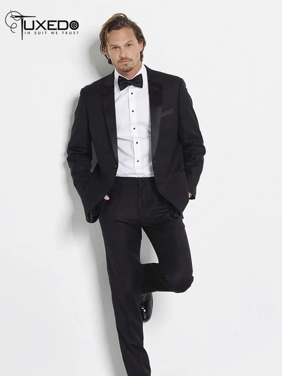 Tuxedo Đen Sơ Mi Nẹp Ngực — TUX-037