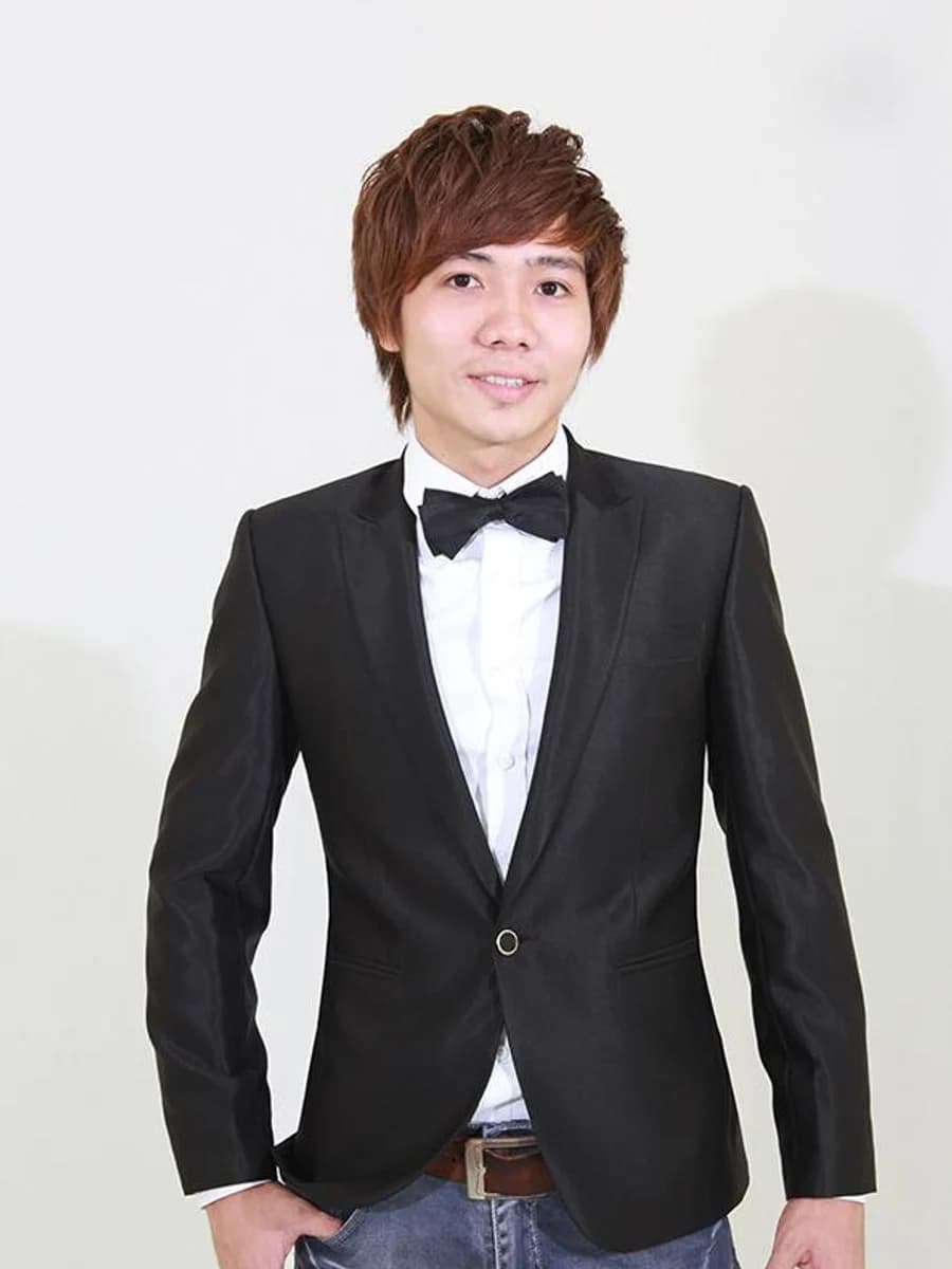 Blazer Đen Ánh Kim Nút Đồng — TUX-069