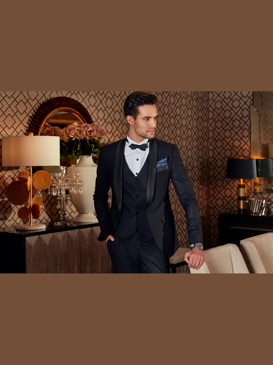 Tuxedo Đen Ánh Navy Ô Vuông Nổi Ve Shawl Gilê Ba Lớp — TUX-101