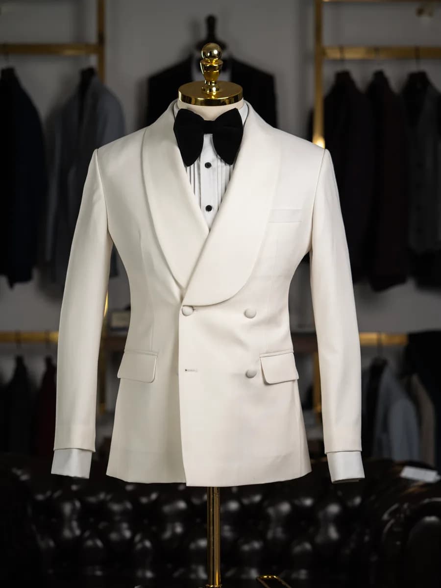 Tuxedo Trắng Kem Hai Hàng Nút Ve Shawl — TUX-134