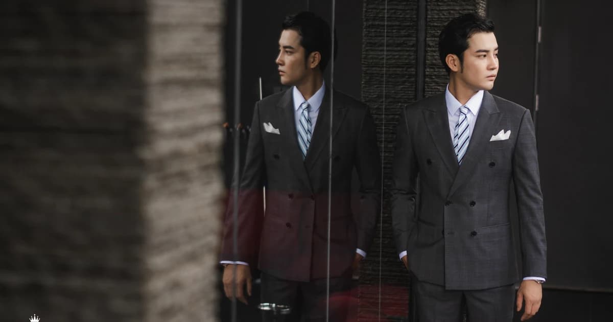 Thuê vest phù rể: chọn đồng bộ với chú rể mà vẫn khác một chi tiết