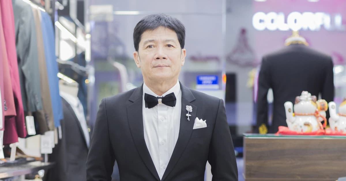 Vest cho sui gia và người thân hai họ: màu, kiểu, cách chọn hài hoà