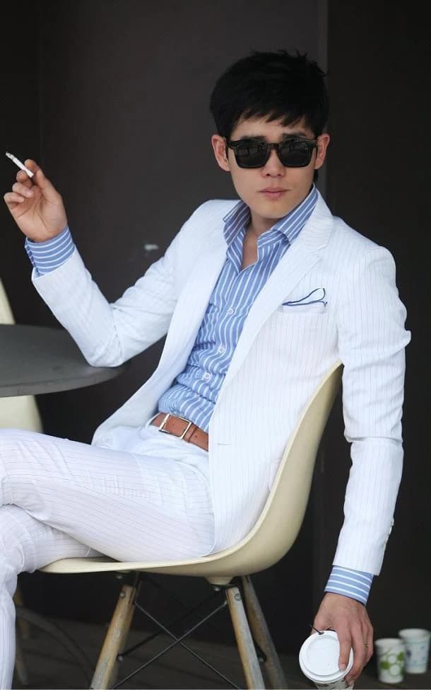 Vest Trắng Kẻ Sọc Mảnh — SN-169