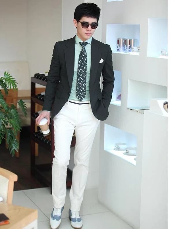Blazer Đen Phối Bạc Hà — SN-175