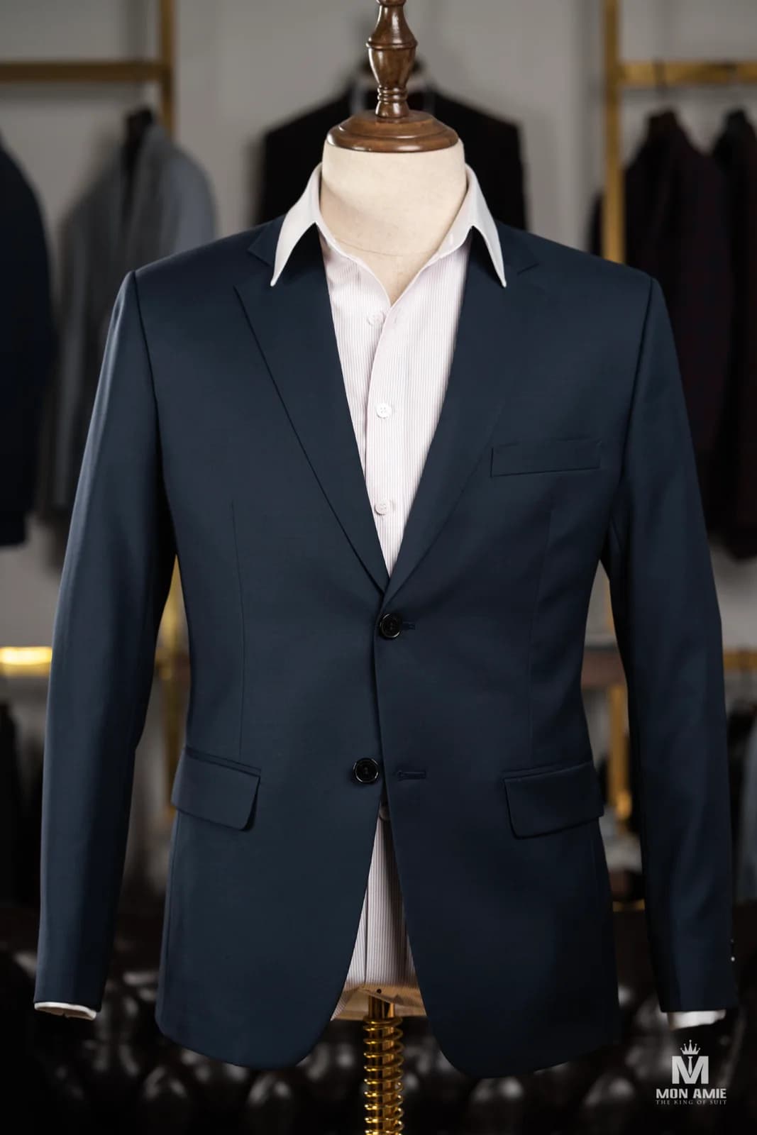 Suit Xanh Navy Trơn Hai Nút Ve Chữ V Công Sở — SN-308