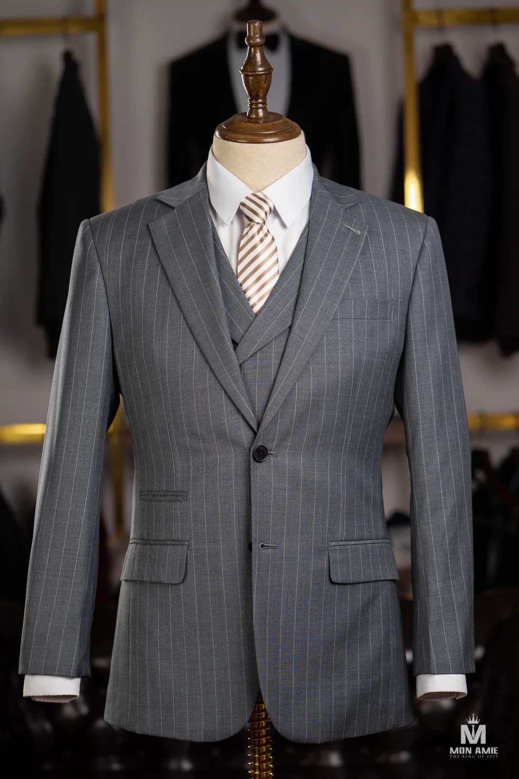 Suit Ba Mảnh Xám Sọc Phấn Gilê Hai Hàng — SN-323