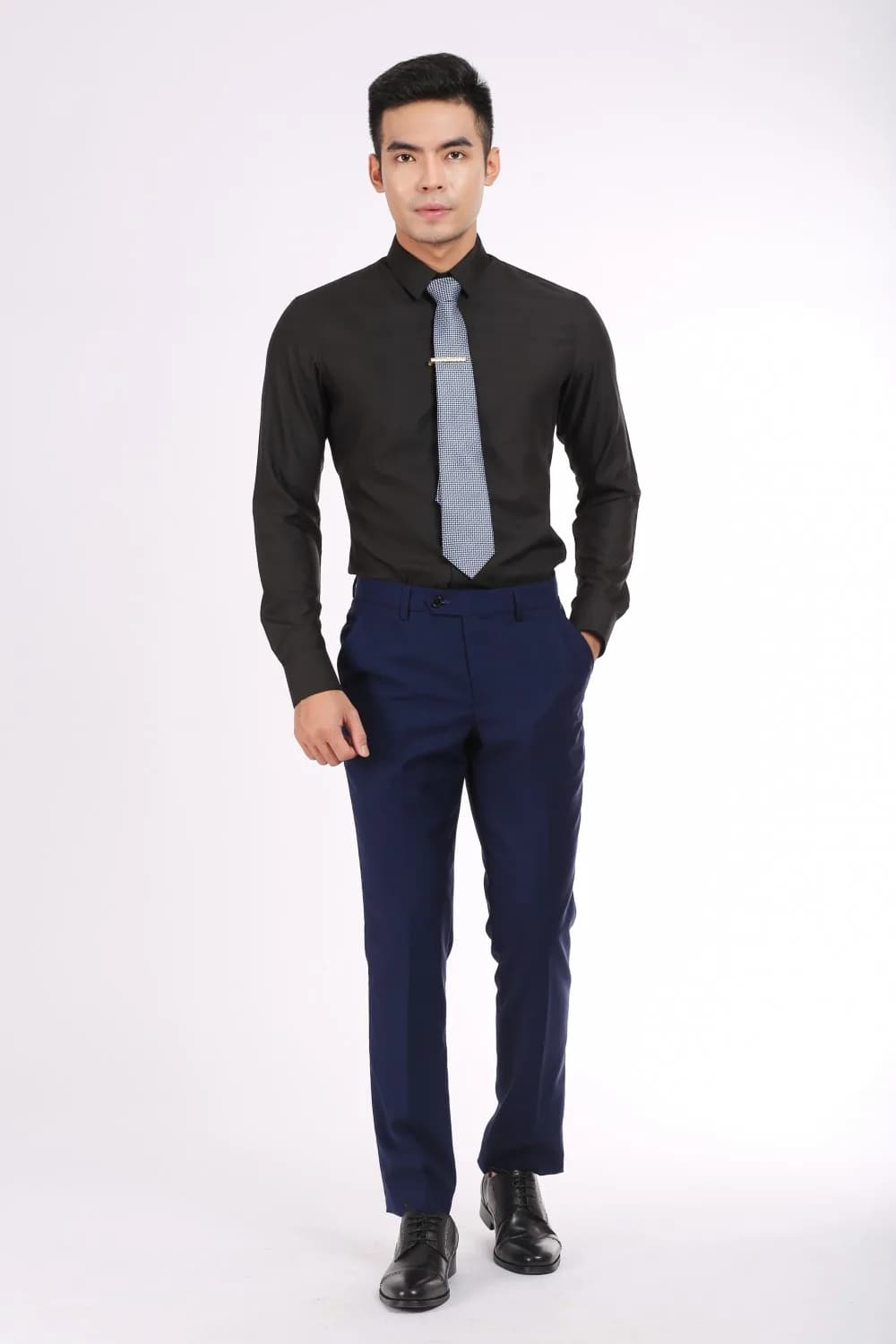 Tuxedo Xanh Coban Ve Khăn — TUX-036