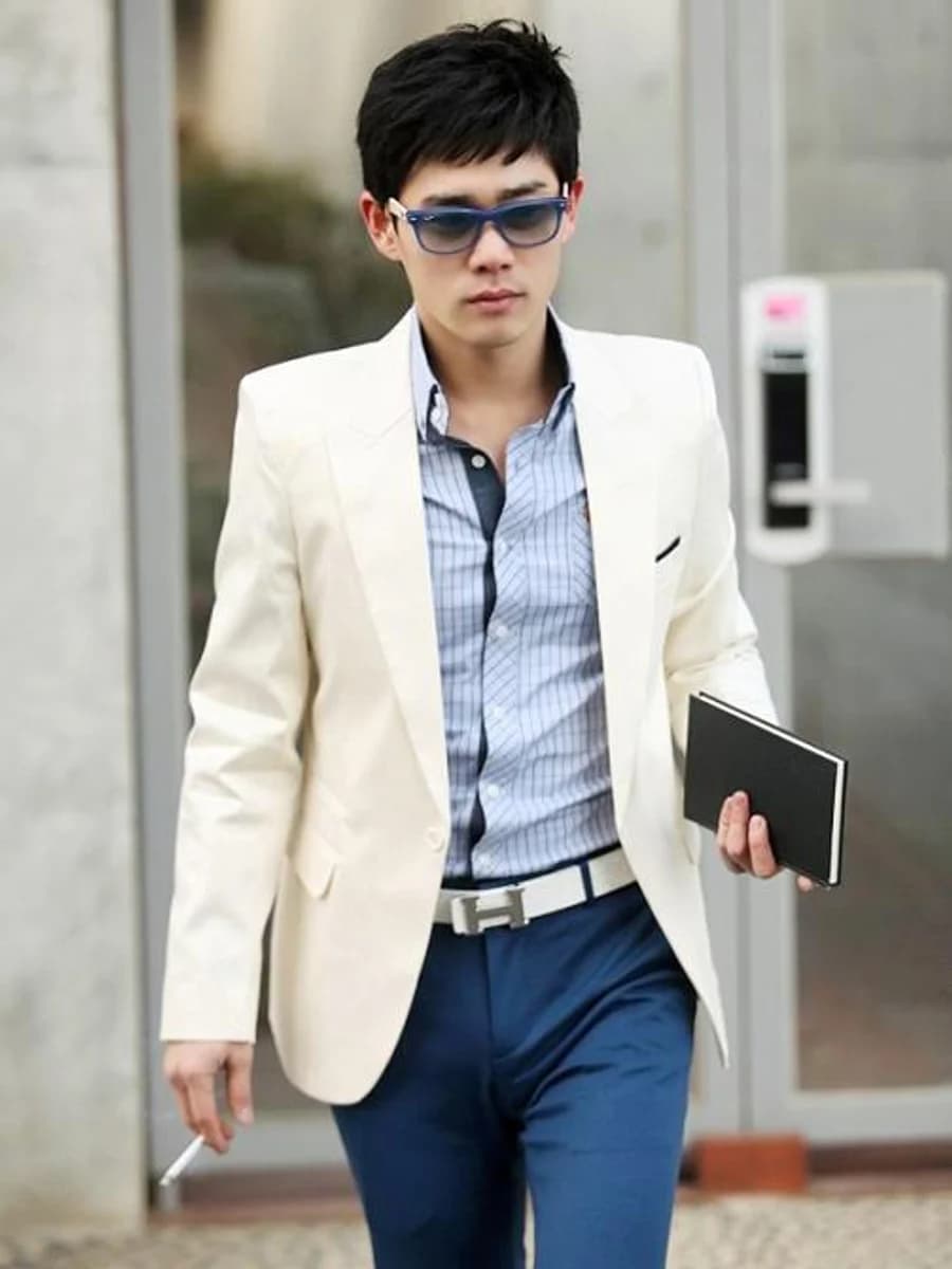 Blazer Trắng Ngà Thanh Lịch — SN-140