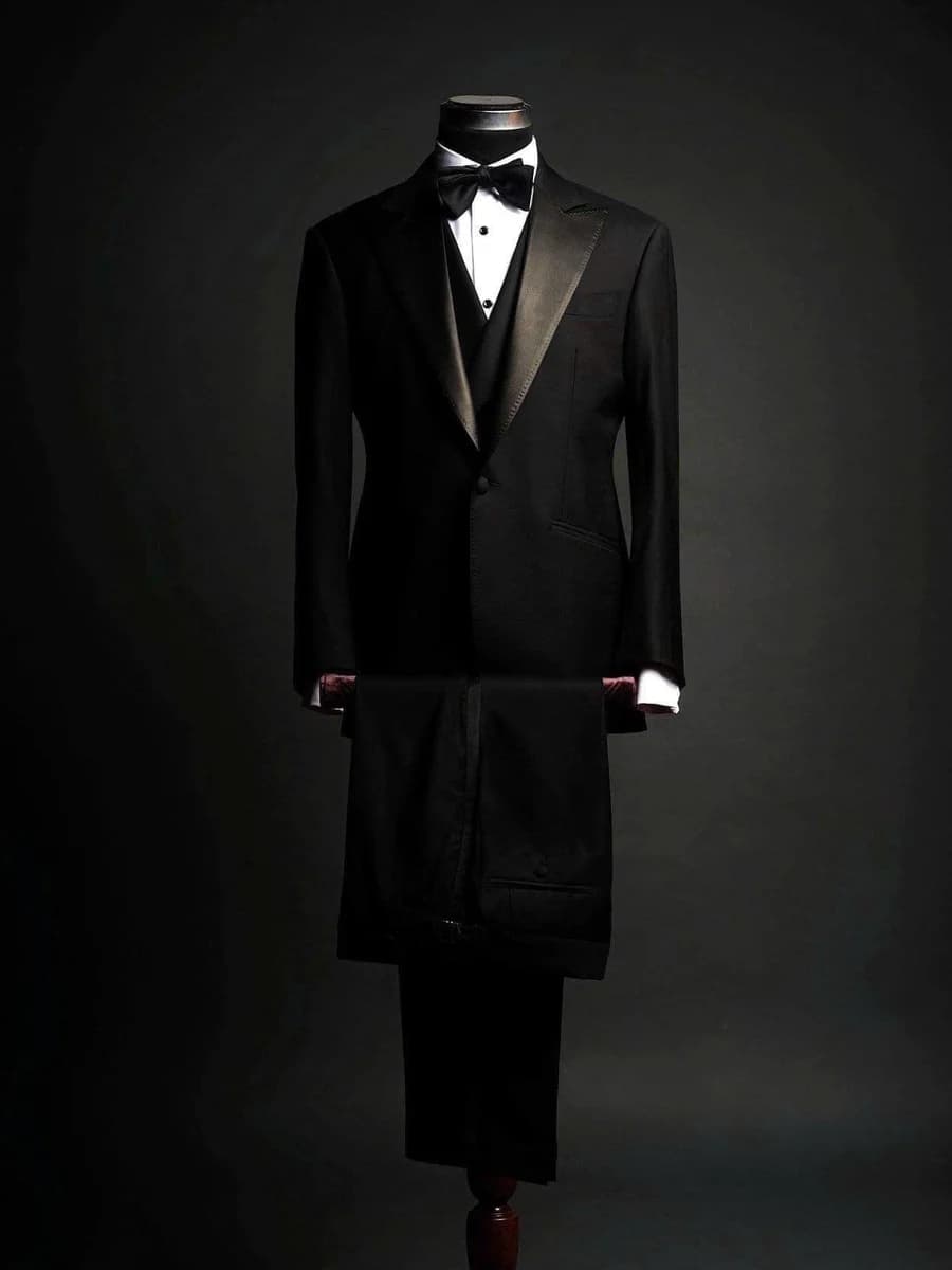 Tuxedo Đen Trọn Bộ Ve Nhọn — TUX-004