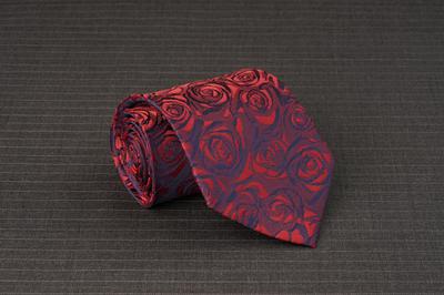 Caravat màu đỏ hoa hồng C38