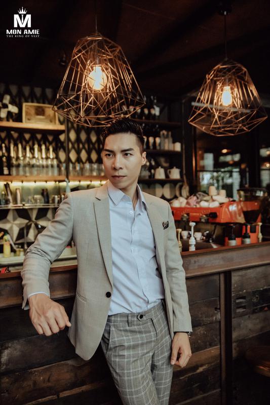 Áo Khoác Blazer Kem - Cổ Ve Xuôi -  1 Nút - 022