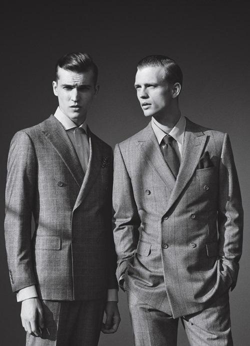 'Luật ngầm' giúp chàng lịch lãm với comple