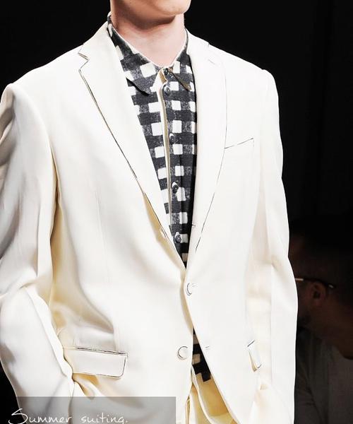 Bí quyết chọn vest nam cho mùa hè