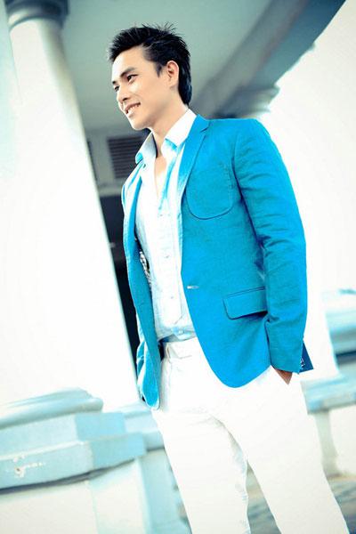 thoi trang nam Vest sắc màu trẻ trung cho các chàng trai công sở